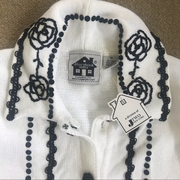 🦋 Storybook Knits black on white sweater M NWT - Picture 3 of 9